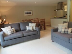 Raven Wing 11, Kintail, The Highland Club
