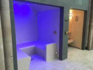 The Highland Club swimming pool and spa facilities